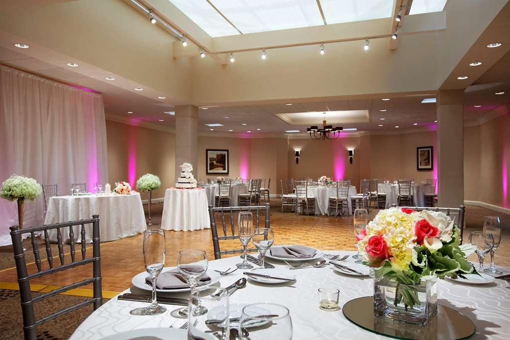 Doubletree By Hilton Hotel Boston - Bedford Glen Faciliteiten foto